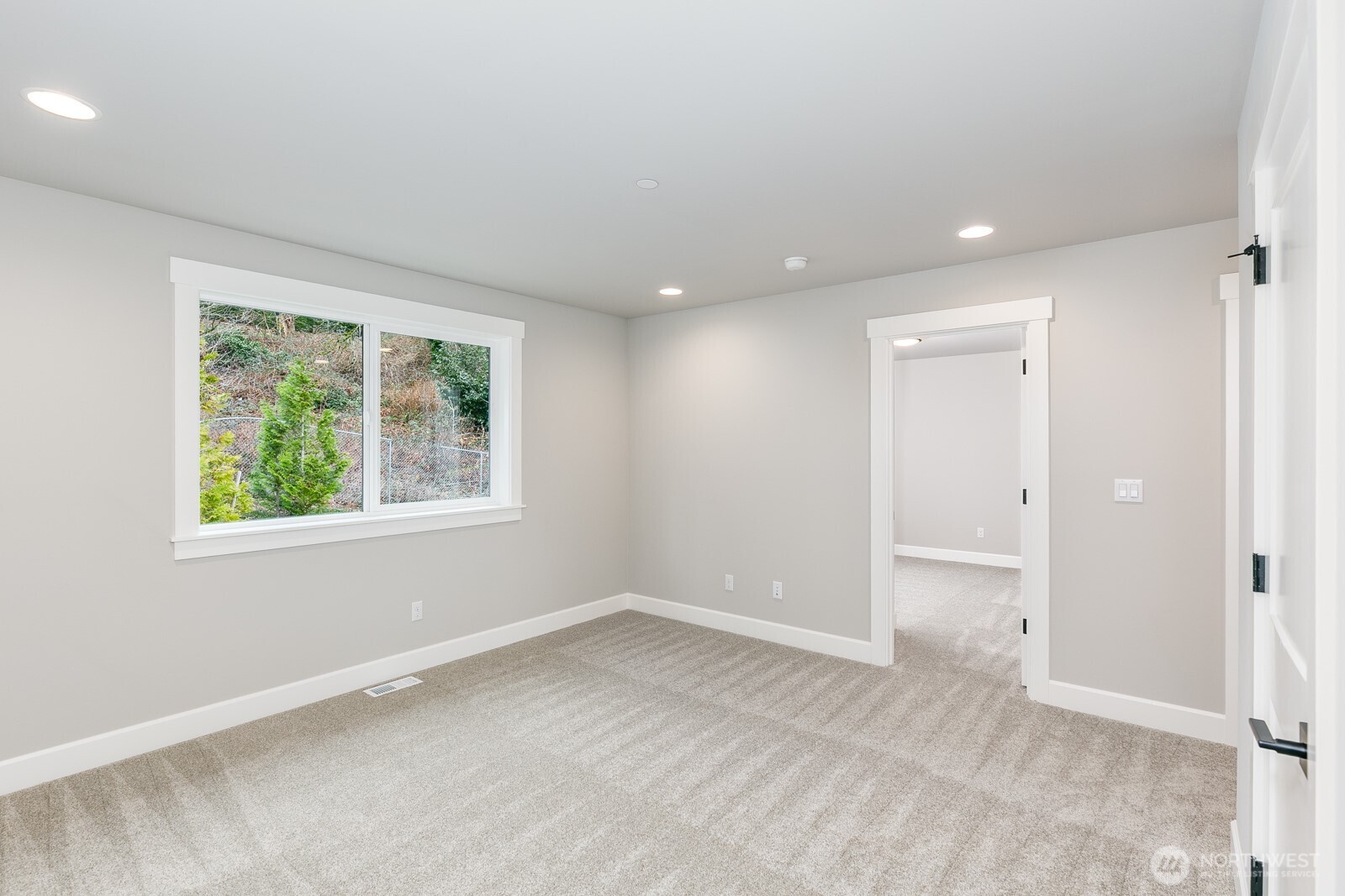 20316 94th Drive Northeast Bothell, WA 98011 - Photo 15 of 39