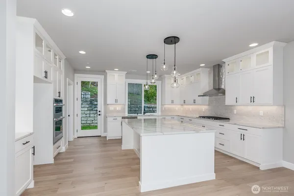 $1,599,900 | 20316 94th Drive Northeast, Bothell, WA 98011