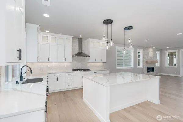 $1,599,900 | 20316 94th Drive Northeast, Bothell, WA 98011