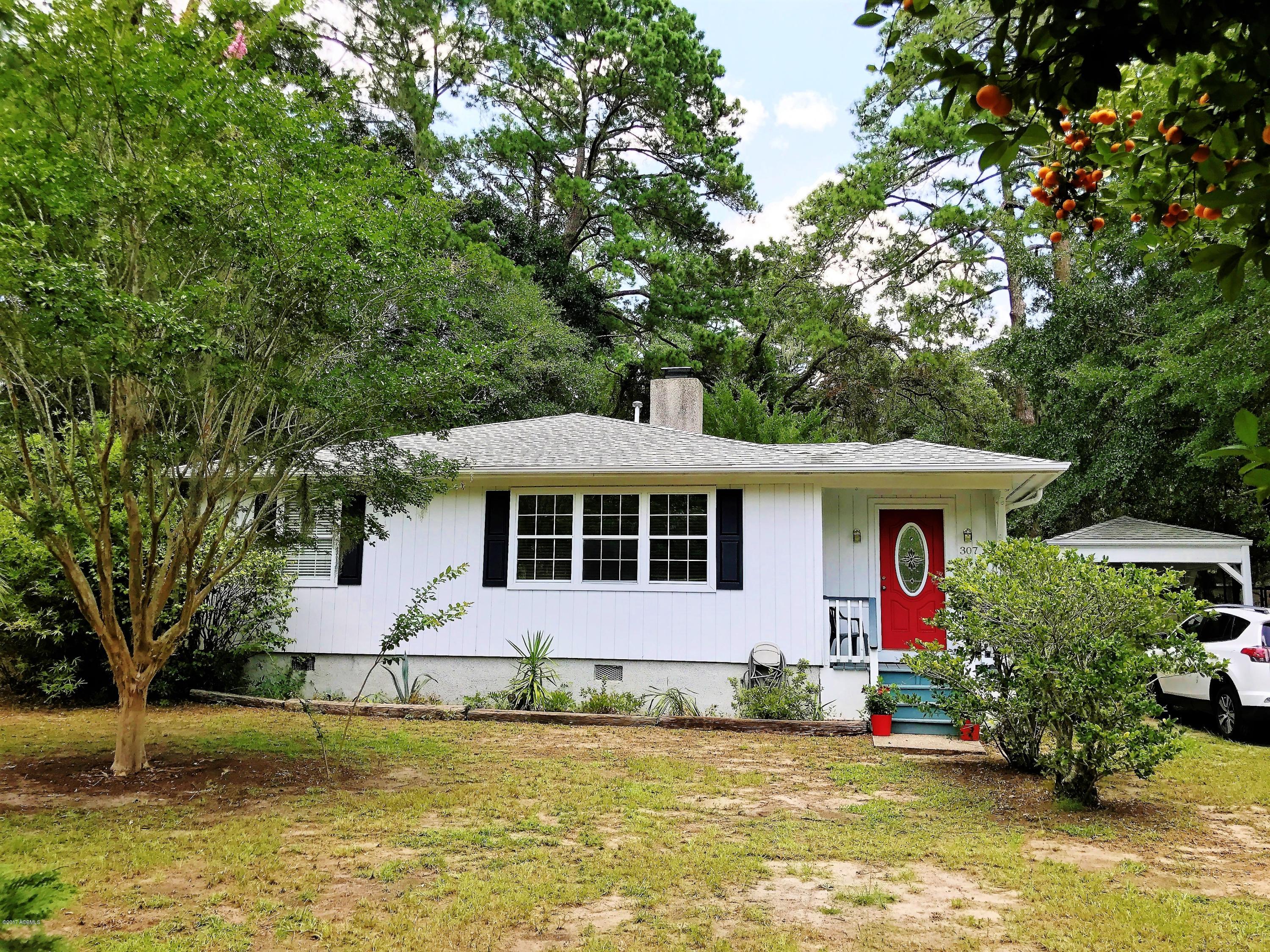 307 Battery Creek Road Beaufort, SC 29902 - Photo 1 of 24 IMG_0311 (2)
