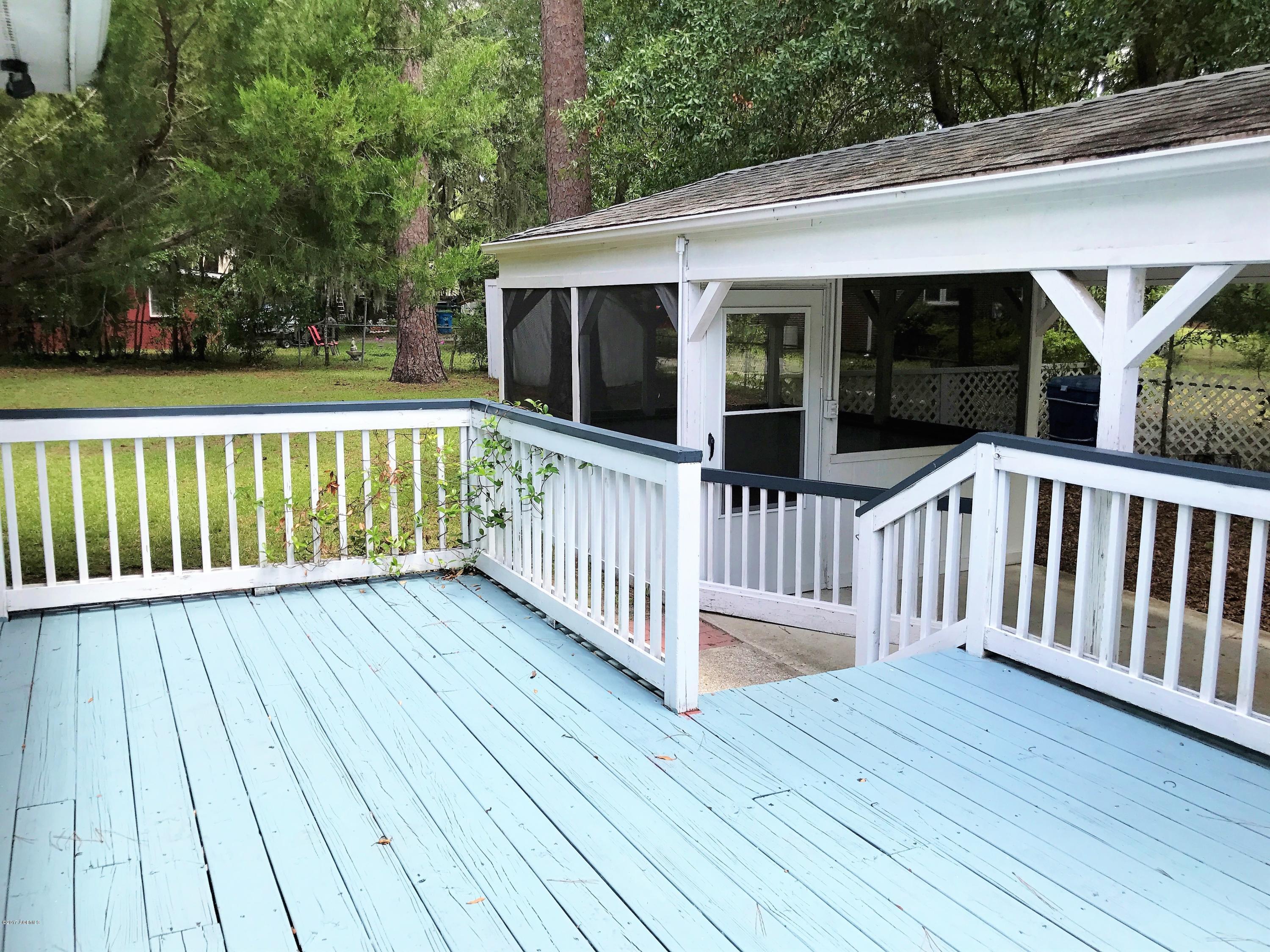 307 Battery Creek Road Beaufort, SC 29902 - Photo 18 of 24 IMG_0337