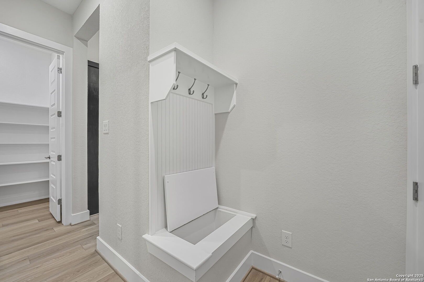 6821 Arbor Falls Fair Oaks Ranch, TX 78015 - Photo 37 of 50 a view of utility room