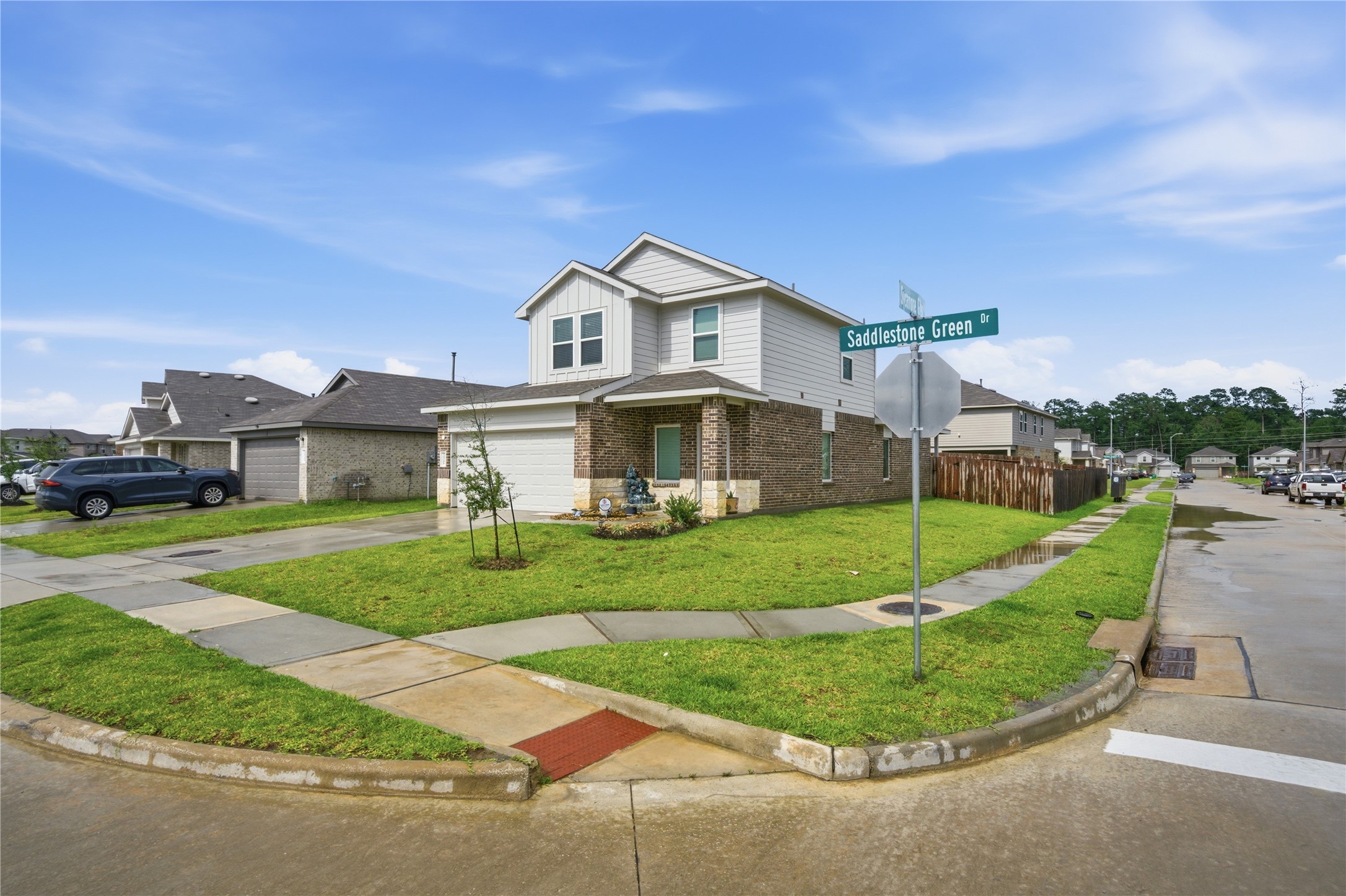24306 Saddlestone Green Dr Spring Spring, TX 77373 - Photo 3 of 44