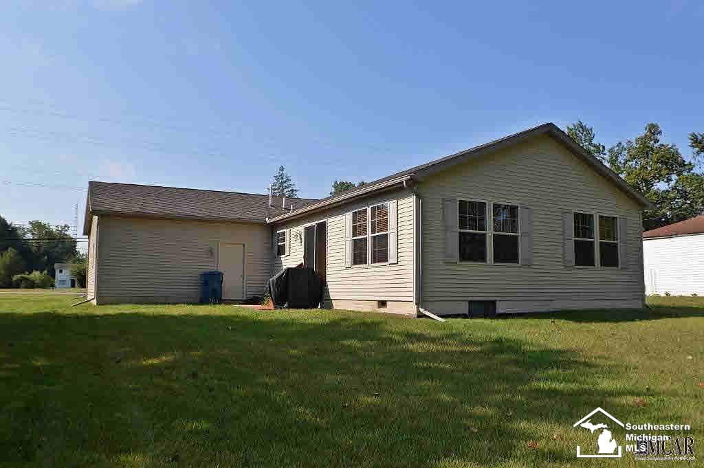 1534 West Sterns Road Temperance, MI 48182 - Photo 12 of 14 Back of Property