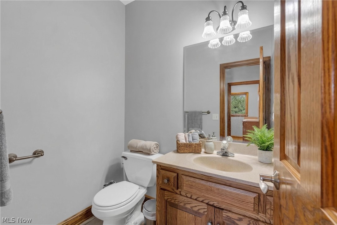 24235 Ridge Road East Rochester, OH 44625 - Photo 8 of 28 Gallery Image 8