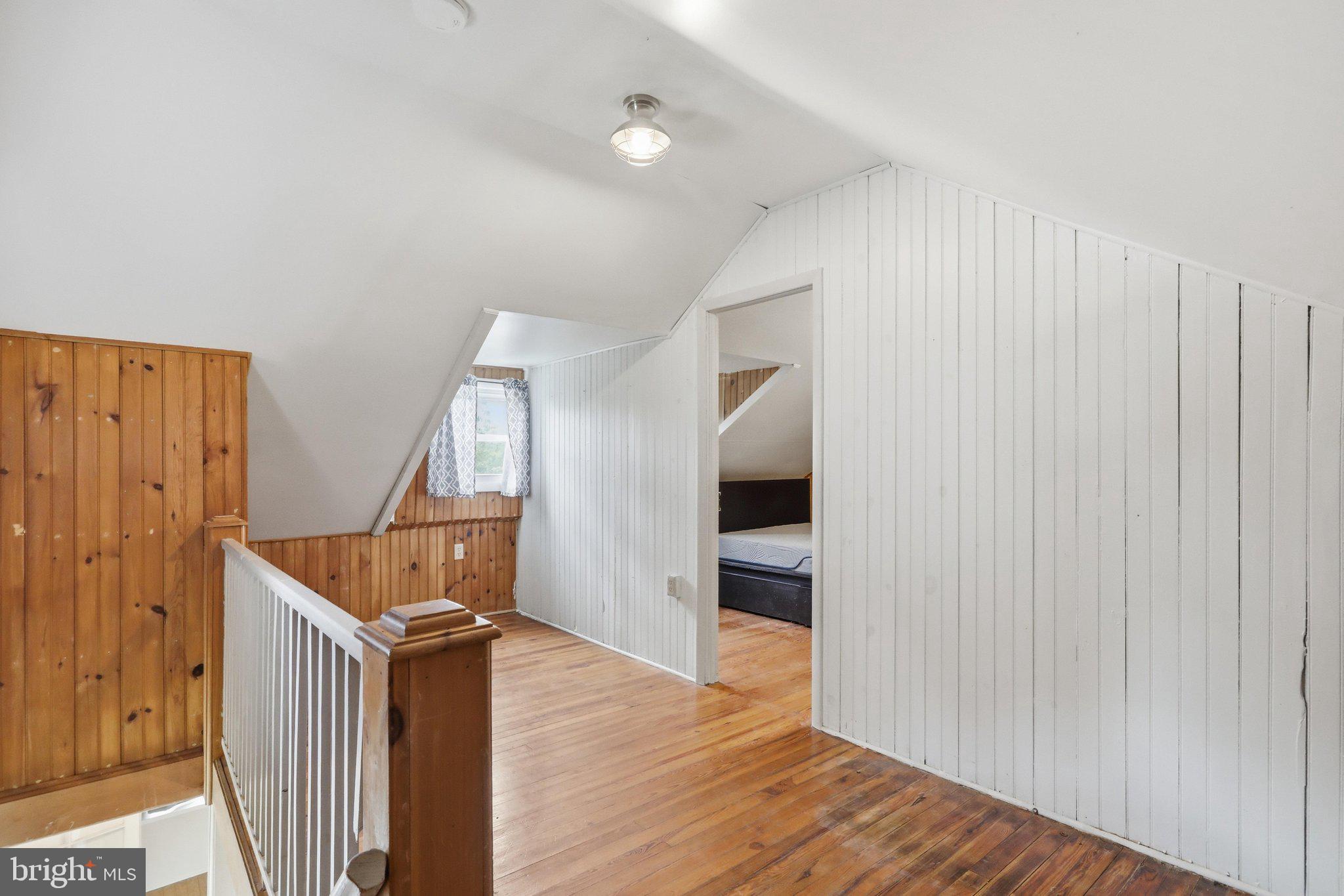 12527 Rockdale Road Clear Spring, MD 21722 - Photo 17 of 25 Upstairs