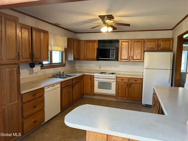 $449,900 | 945 Highway 9N, Ticonderoga, NY 12883