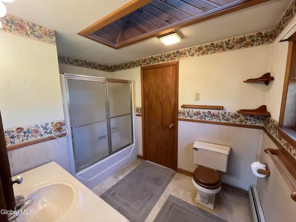 $429,000 | 945 Highway 9N, Ticonderoga, NY 12883
