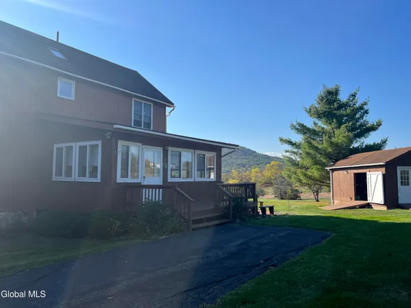 $429,000 | 945 Highway 9N, Ticonderoga, NY 12883