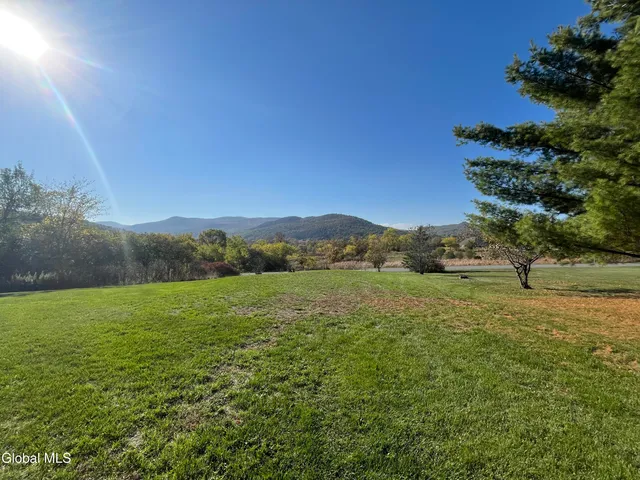 $449,900 | 945 Highway 9N, Ticonderoga, NY 12883