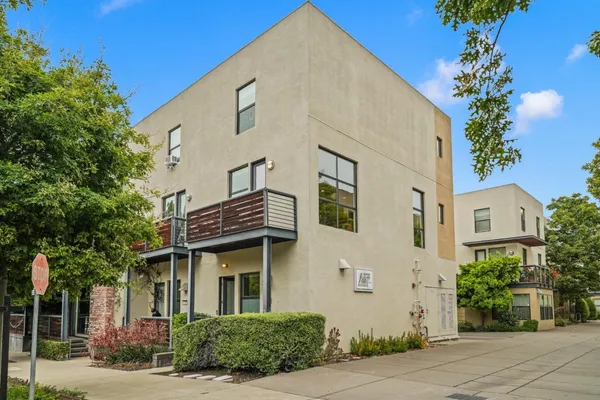 $795,000 | 1202 66th Street, Oakland, CA 94608
