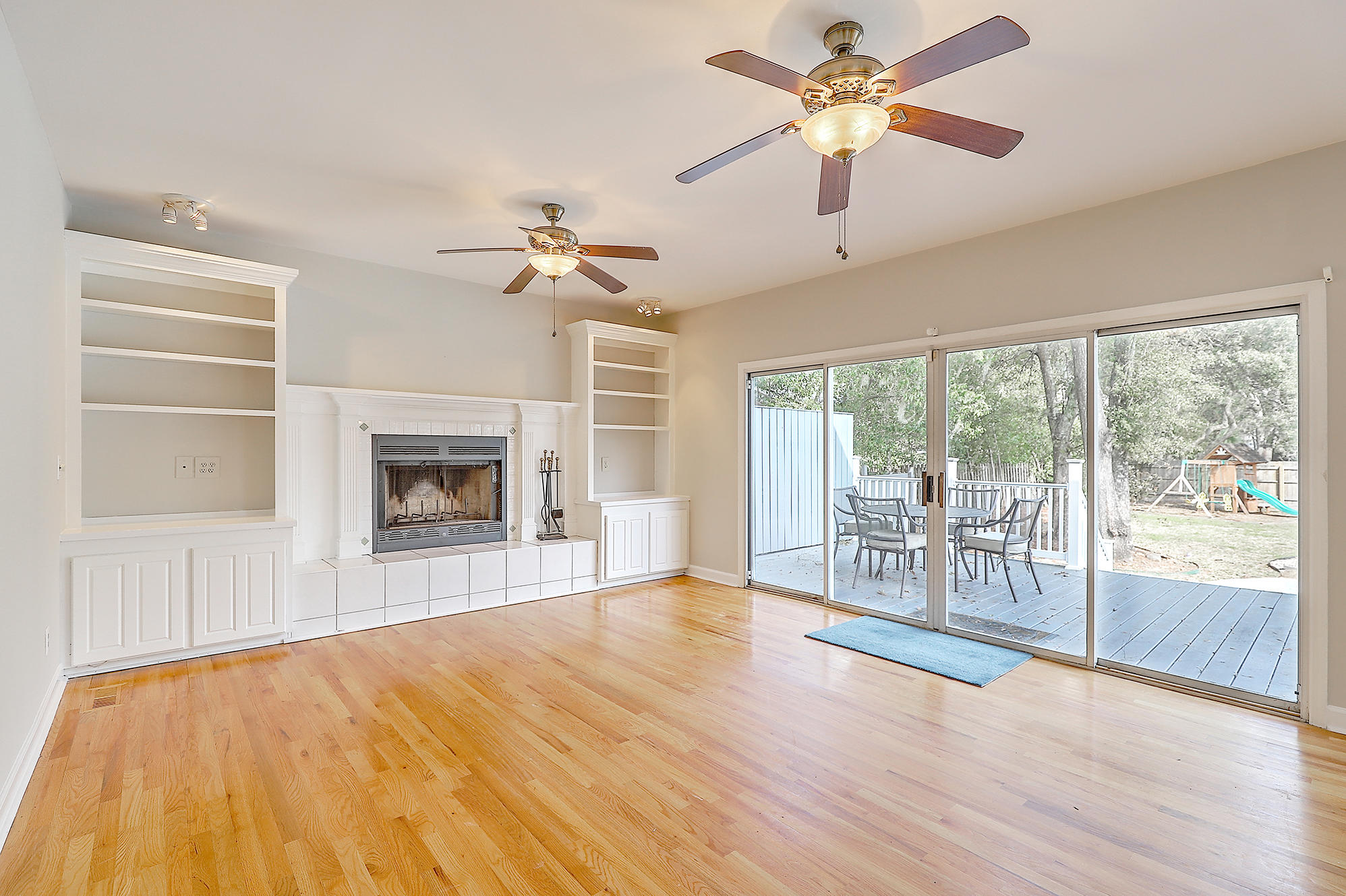 742 Knotty Pine Road Charleston, SC 29412 - Photo 6 of 43 IMG_0491_2_3_4_5_6_7