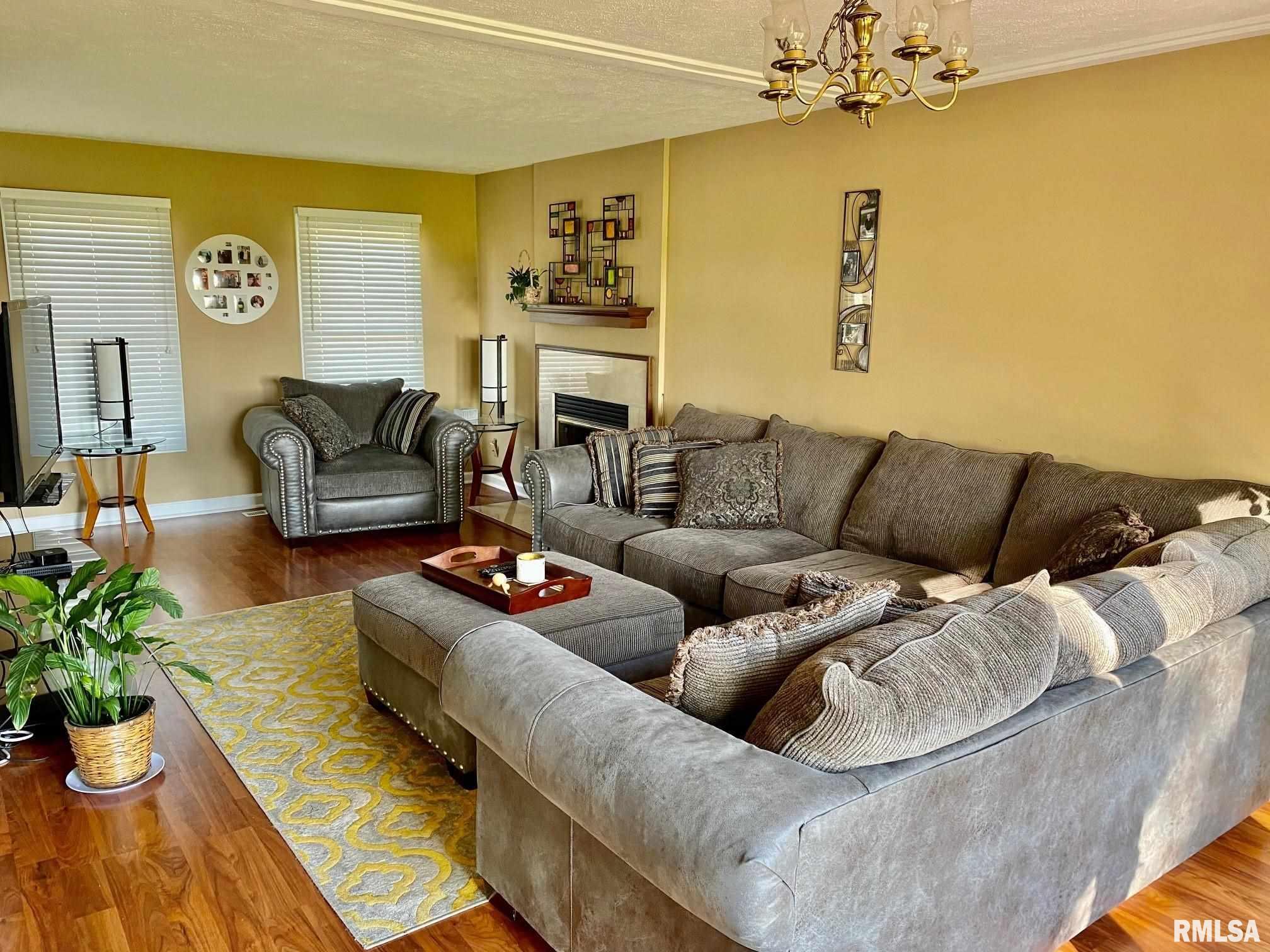 56 Taft Drive Rochester, IL 62563 - Photo 7 of 16