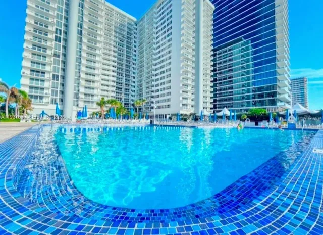 $4,150 | 2030 South Ocean Drive, Unit 506, Hallandale Beach, FL 33009