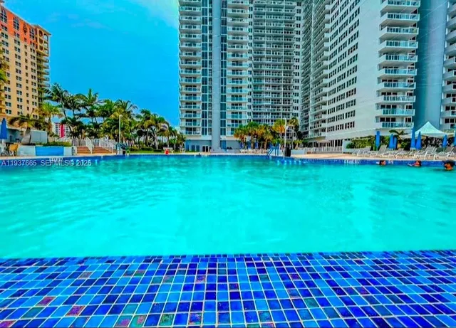 $4,150 | 2030 South Ocean Drive, Unit 506, Hallandale Beach, FL 33009