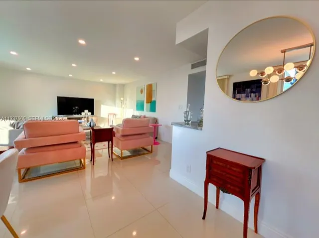 $4,150 | 2030 South Ocean Drive, Unit 506, Hallandale Beach, FL 33009