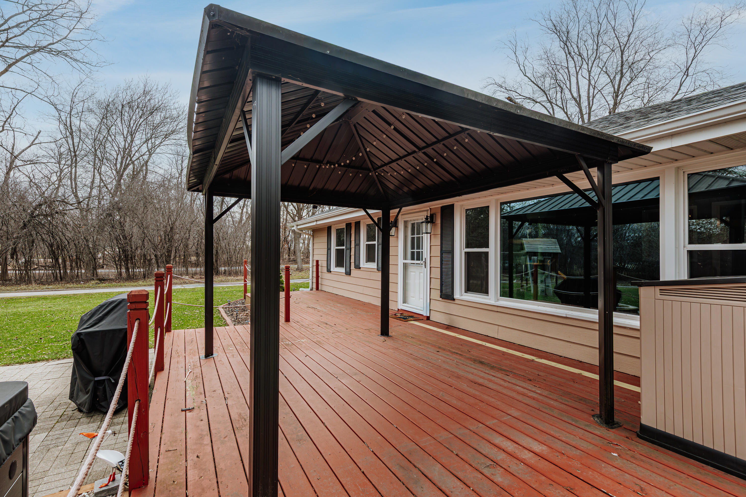 N20W28482 Oakton Road Pewaukee, WI 53072 - Photo 35 of 55 Gazebo covered deck retreat