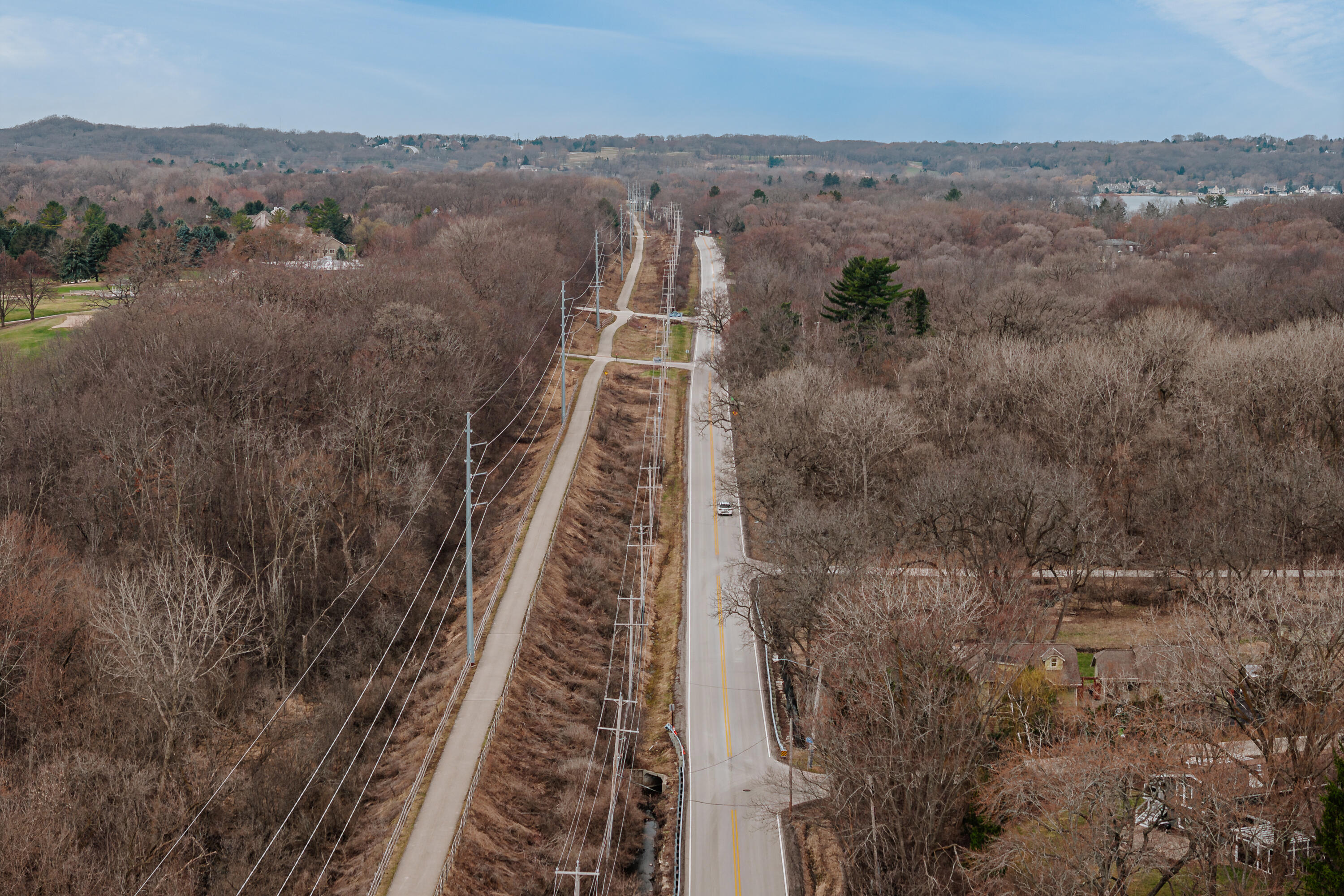 N20W28482 Oakton Road Pewaukee, WI 53072 - Photo 52 of 55 Nearby trail for outdoor fun
