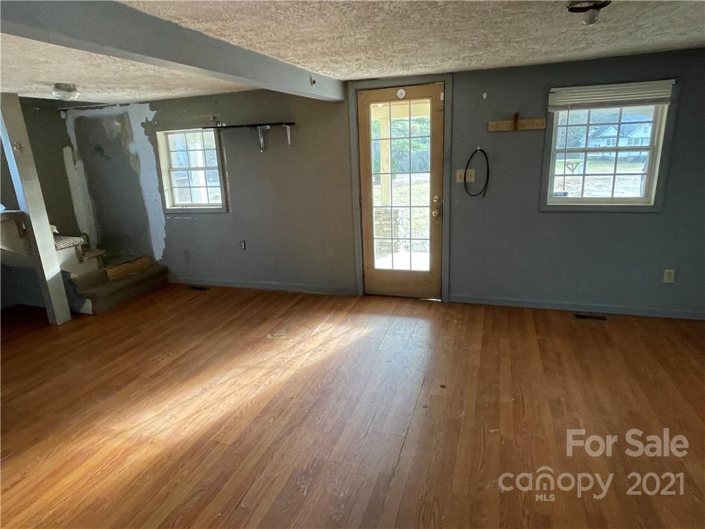 4040 Littlejohn Church Road Lenoir, NC 28645 - Photo 12 of 18 Gallery Image 12