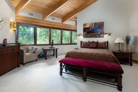 $17,500,000 | 3125 Tucker Ranch Road, Wilson, WY 83014