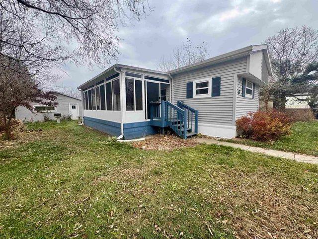 $69,900 | 6 Lapidary Lane, Janesville, WI 53548