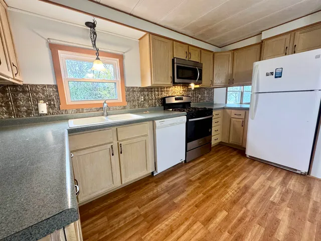 $69,900 | 6 Lapidary Lane, Janesville, WI 53548