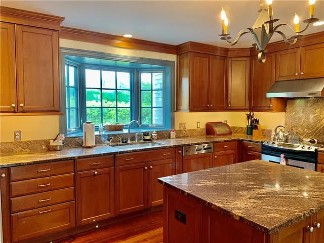 $2,600 | 6 Butts Rock Road, Little Compton, RI 02837