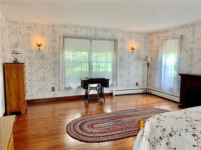 $2,600 | 6 Butts Rock Road, Little Compton, RI 02837