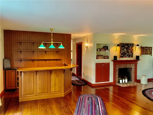 $2,600 | 6 Butts Rock Road, Little Compton, RI 02837