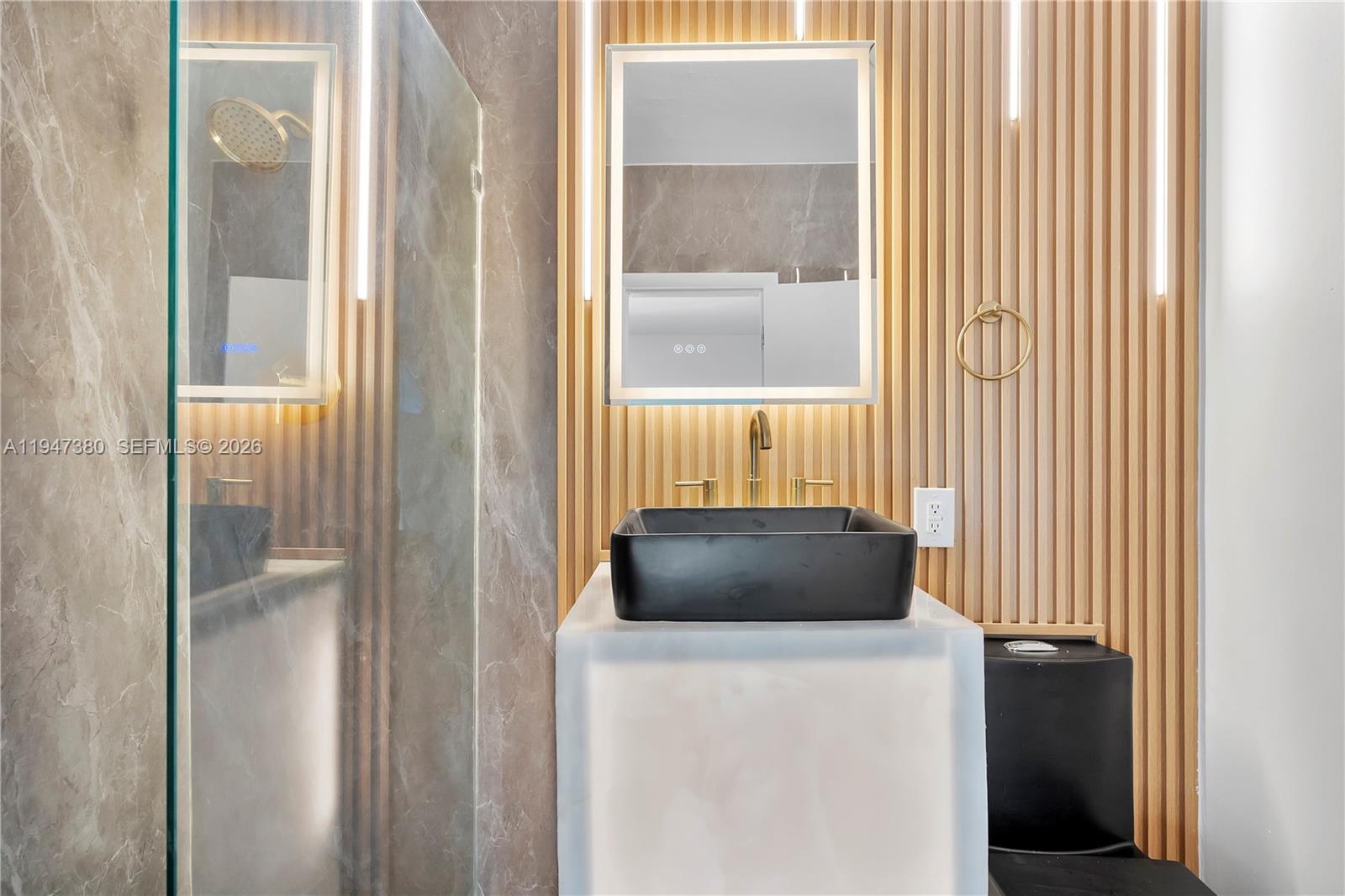 2350 Southwest 26th Street Miami, FL 33133 - Photo 17 of 60