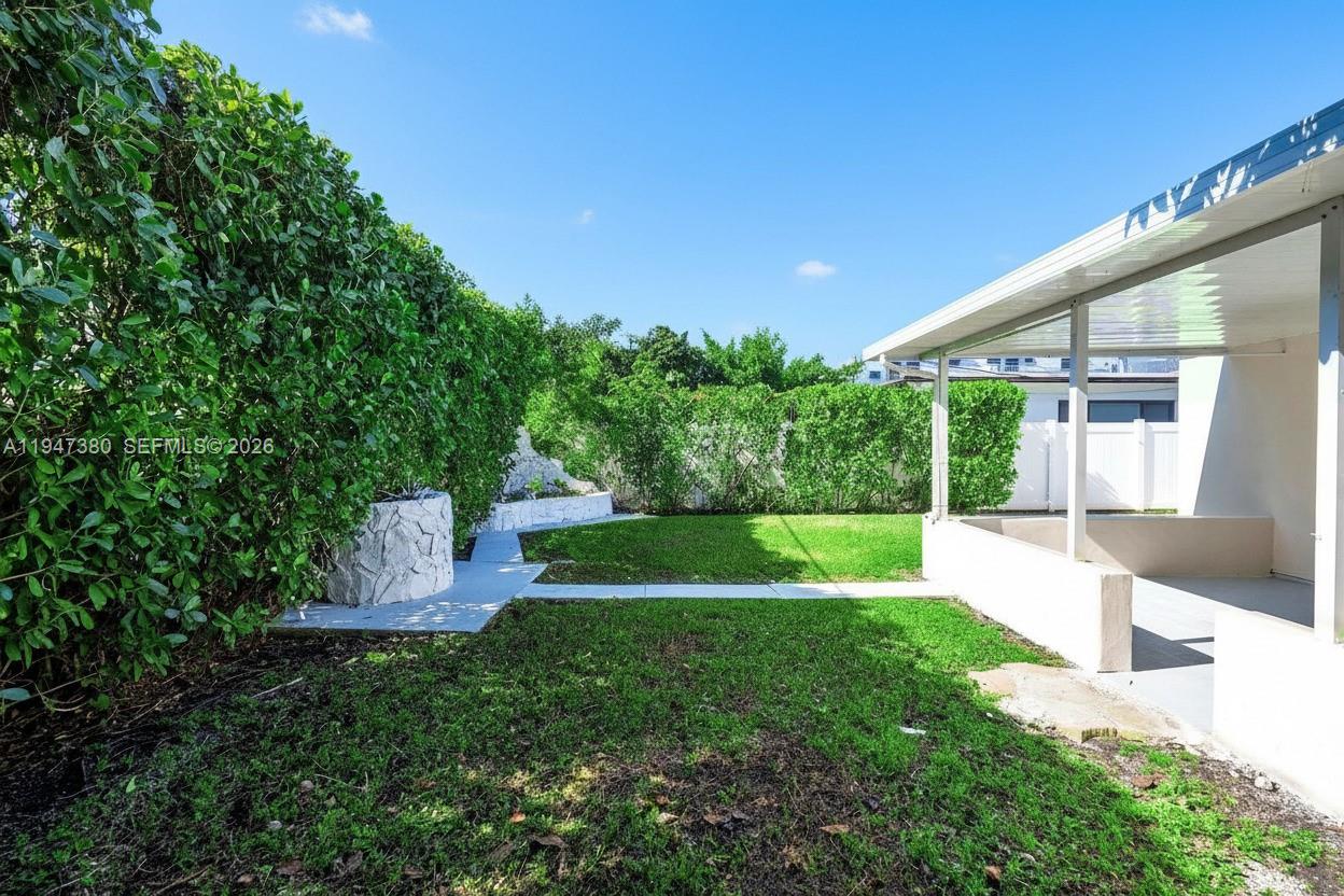 2350 Southwest 26th Street Miami, FL 33133 - Photo 59 of 60