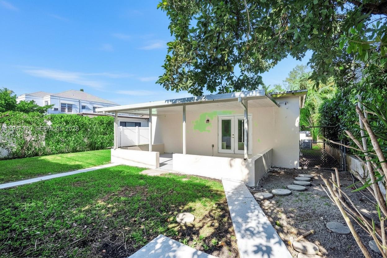 2350 Southwest 26th Street Miami, FL 33133 - Photo 7 of 60