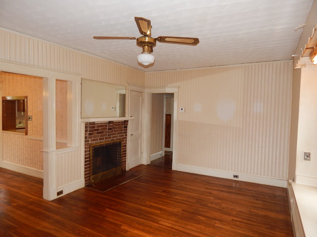 7 Windsor Road Quincy, MA 02171 - Photo 5 of 17 Gallery Image 5
