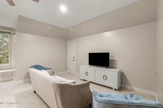 $739,900 | 9 Heron Cove North, Hattiesburg, MS 39402