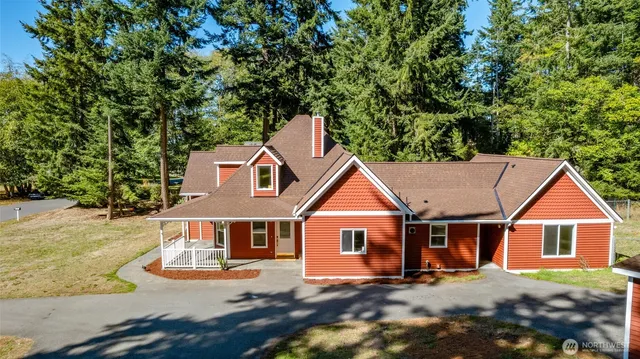 $775,000 | 1003 Northeast Summit Loop, Coupeville, WA 98239