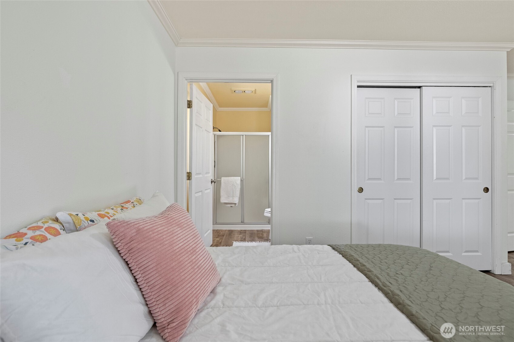 1003 Northeast Summit Loop Coupeville, WA 98239 - Photo 16 of 38