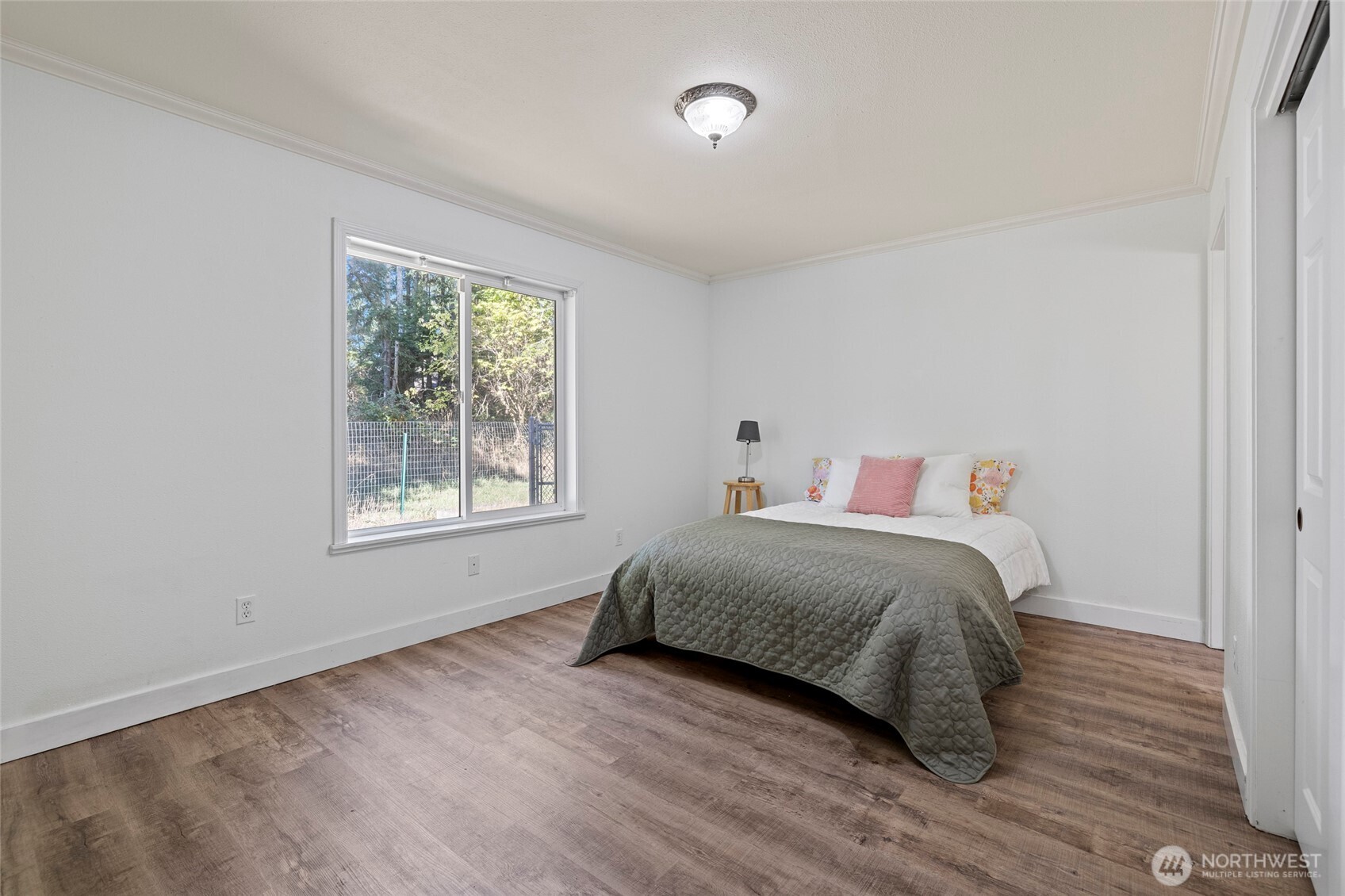 1003 Northeast Summit Loop Coupeville, WA 98239 - Photo 17 of 38