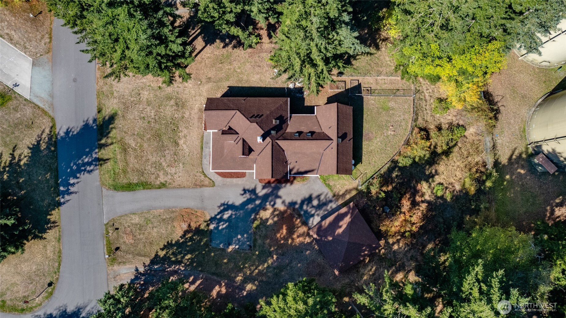 1003 Northeast Summit Loop Coupeville, WA 98239 - Photo 36 of 38