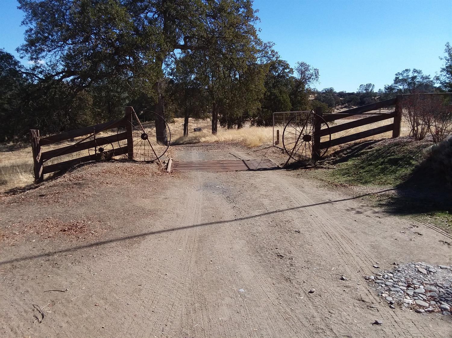1050 Ben Hur Road Raymond, CA 93653 - Photo 35 of 38 Gallery Image 35
