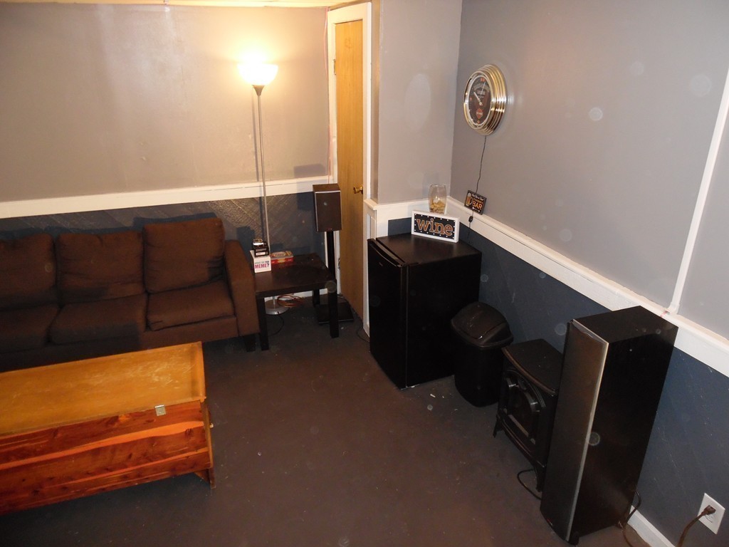 1430 Russell Road, Unit 21 Westfield, MA 01085 - Photo 17 of 24 Gallery Image 17
