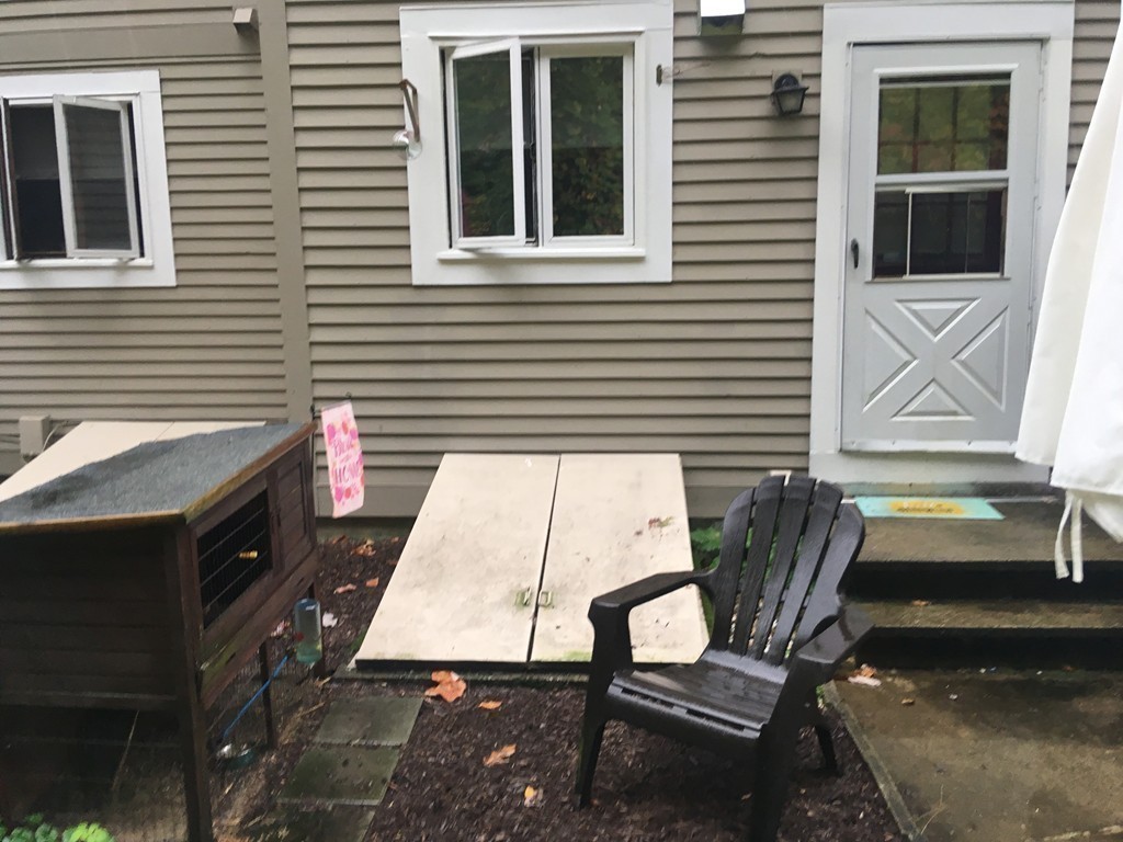1430 Russell Road, Unit 21 Westfield, MA 01085 - Photo 18 of 24 Gallery Image 18