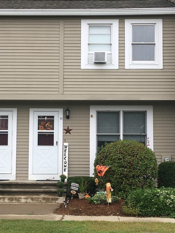 1430 Russell Road, Unit 21 Westfield, MA 01085 - Photo 2 of 24 Gallery Image 2