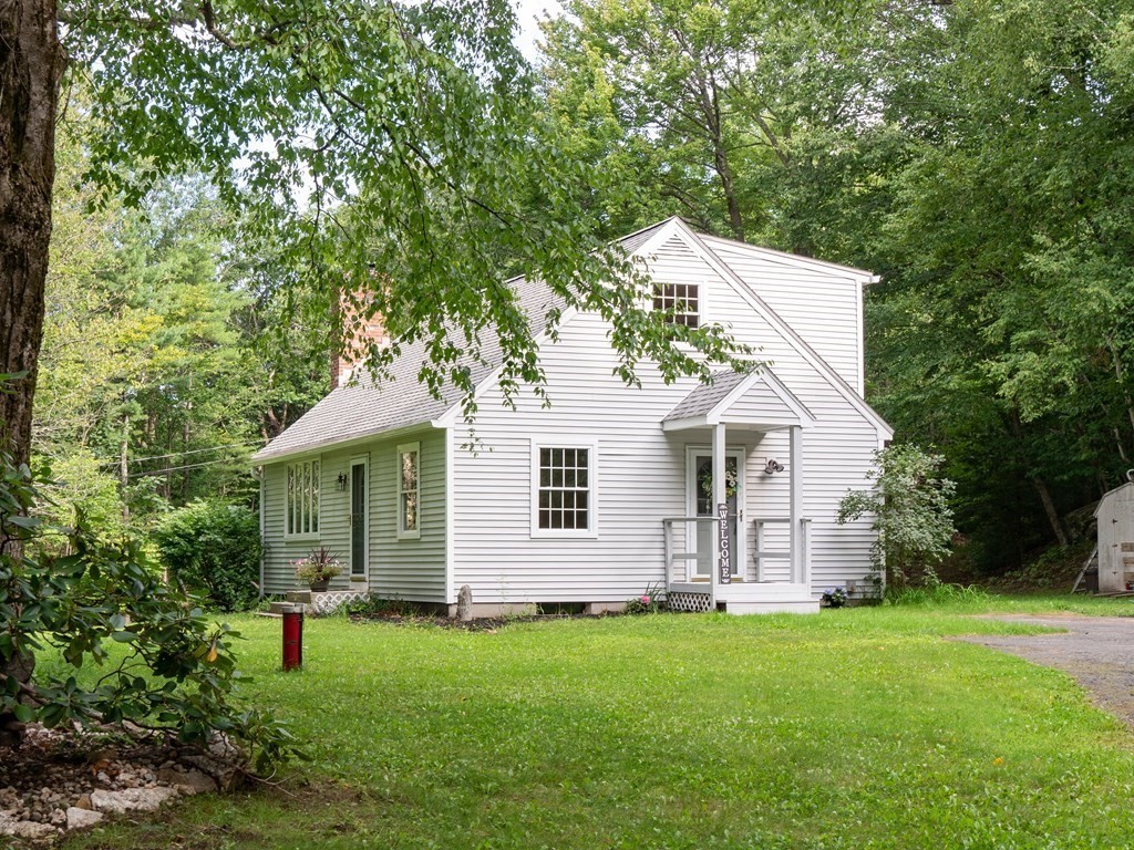 1012 Main Road Granville, MA 01034 - Photo 3 of 30 Gallery Image 3