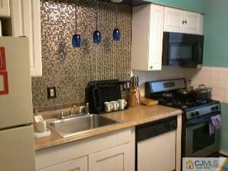 72 Fox Road, Unit 5A Edison, NJ 08817 - Photo 2 of 5 Gallery Image 2
