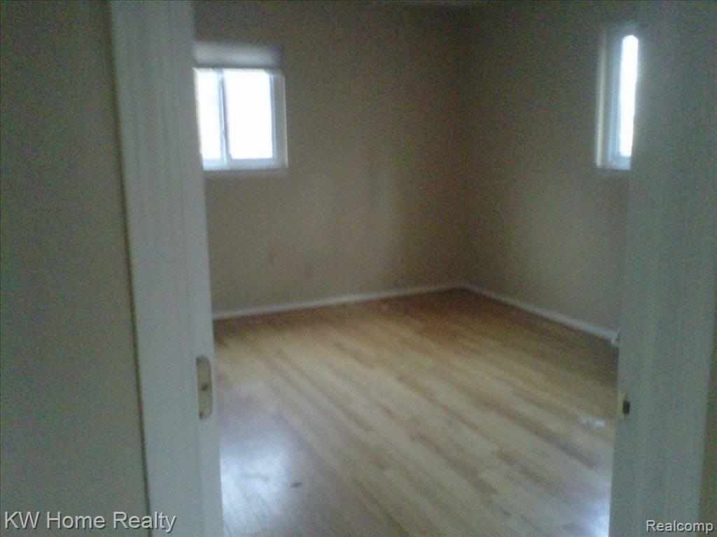 7694 Willow Road West Bloomfield, MI 48324 - Photo 7 of 11 willow bedroom 4