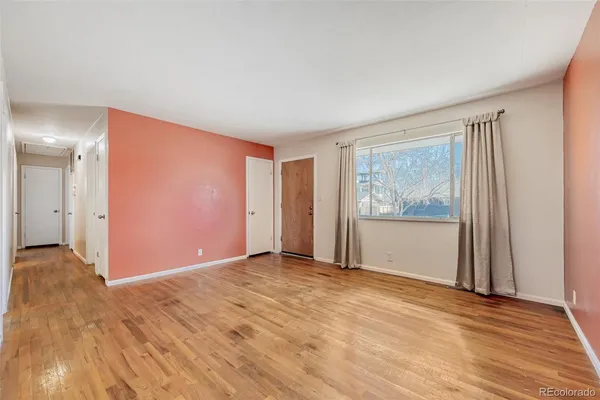 $3,250 | 875 34th Street, Boulder, CO 80303