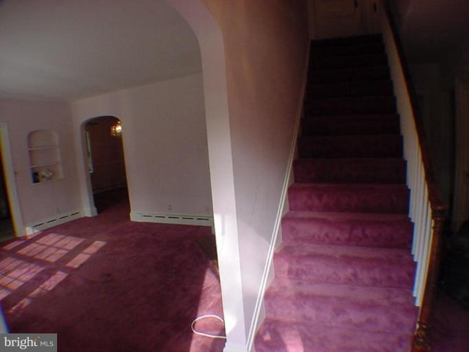 9019 Flower Avenue Silver Spring, MD 20901 - Photo 11 of 18 Entrance / Foyer