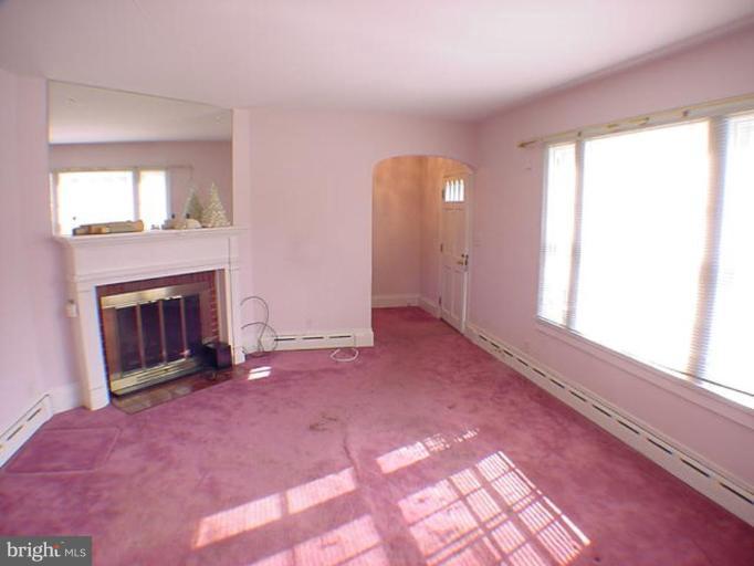 9019 Flower Avenue Silver Spring, MD 20901 - Photo 8 of 18 Living Room