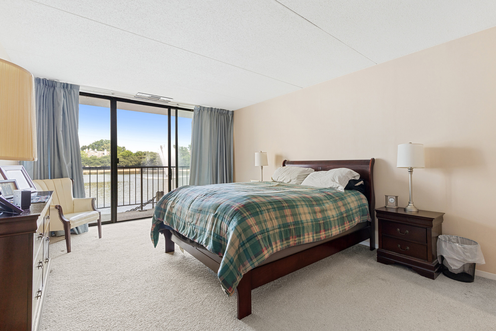 2005 South Finley Road, Unit 103 Lombard, IL 60148 - Photo 9 of 29 Gallery Image 9