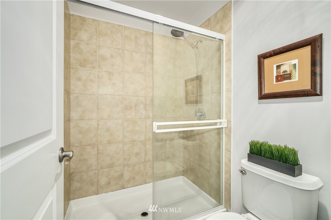 3905 243rd Place Southeast, Unit M102 Bothell, WA 98021 - Photo 21 of 33